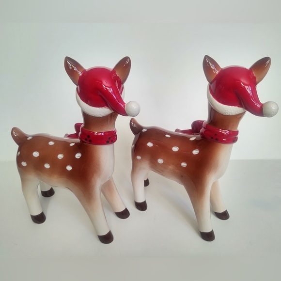 🎁Ceramic Deer in Holiday Scarf and Santa Hat - Set of 2 - NWOT - Picture 3 of 6